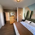 Appartement Carl Von Limone *